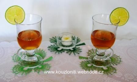 4 - prostírka s čajovou svíčkou