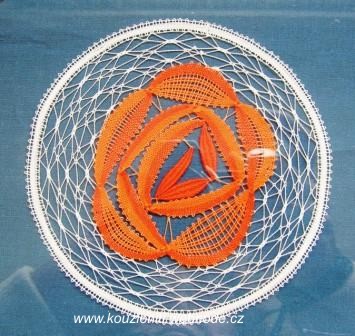 27 - autorská krajka L. Malátové 