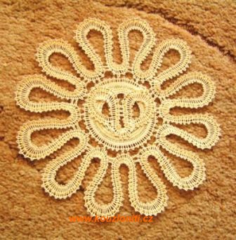 27 - paličkované "slunce v duši"