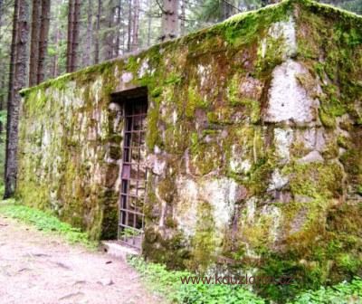 20 - zub času po sobě zanechává stopy